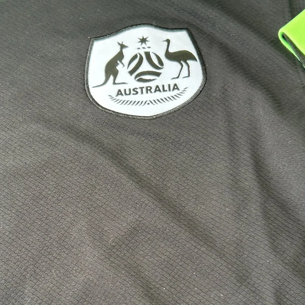 AUSTRALIA National Team Soccer JERSEY Sz Men's M,L,XL or 2XL NWT by Nike - Picture 2 of 4